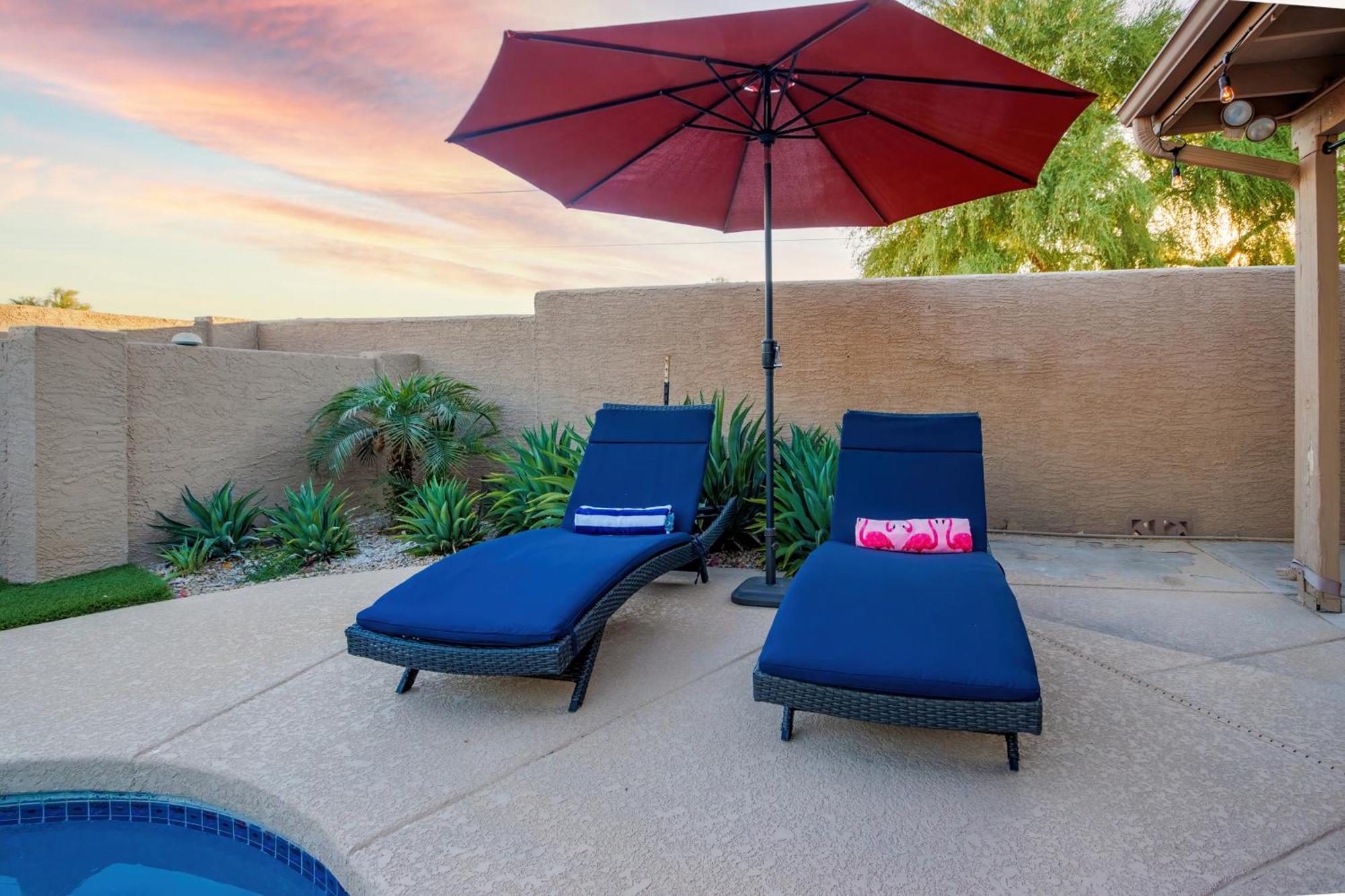 Luxe Phoenix Getaway Esterno foto